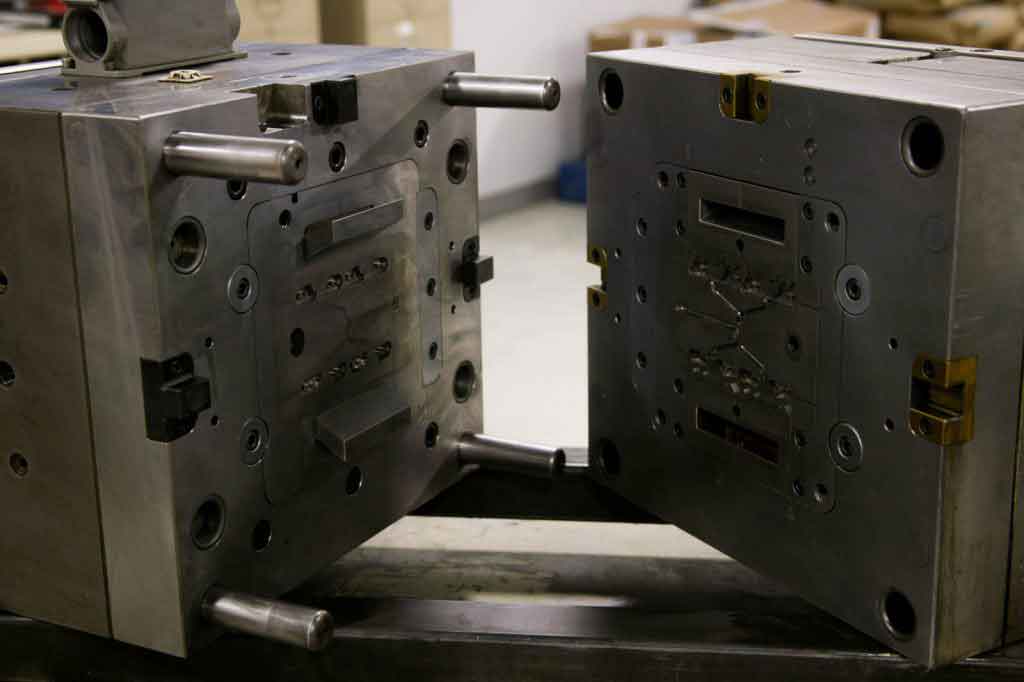 Metal-Injection-Molding_01-1024x682